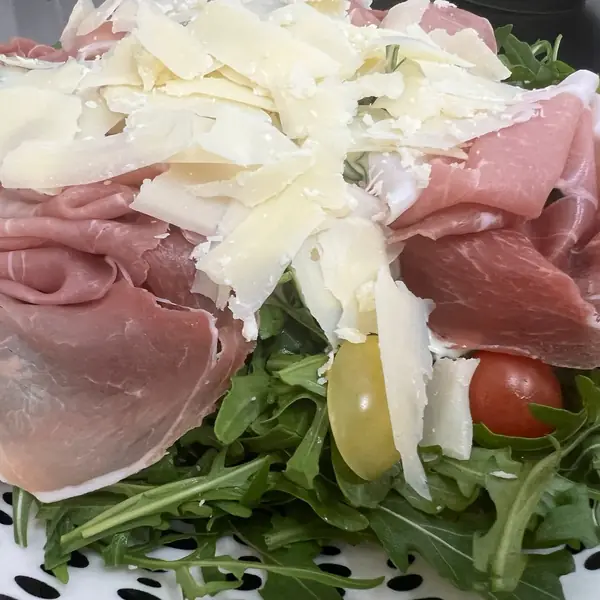 Carpaccio Trentino Carne Salada — Unpodiverso Bruchsal